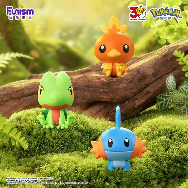 Funism Pokémon Palmsize Wonders First Partner PVC starter figures and Poké Balls